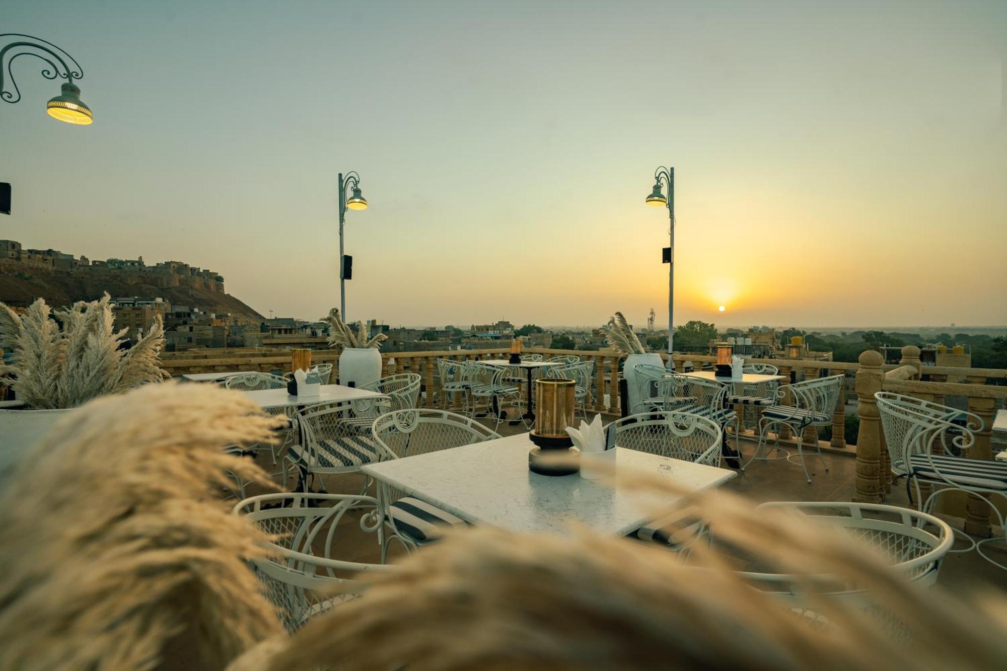 Fateh Villa A Luxury Boutique Hotel ジャイサルメール エクステリア 写真