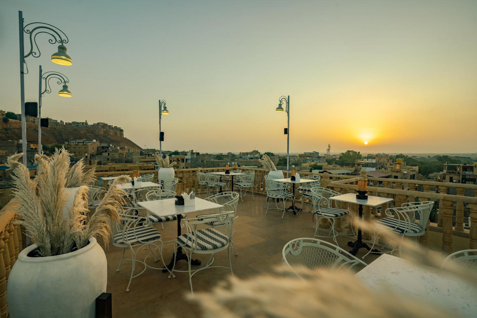 Fateh Villa A Luxury Boutique Hotel ジャイサルメール エクステリア 写真